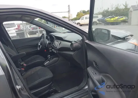 2018 Nissan Kicks S from USA, damaged, VIN 3N1CP5CU8JL537632